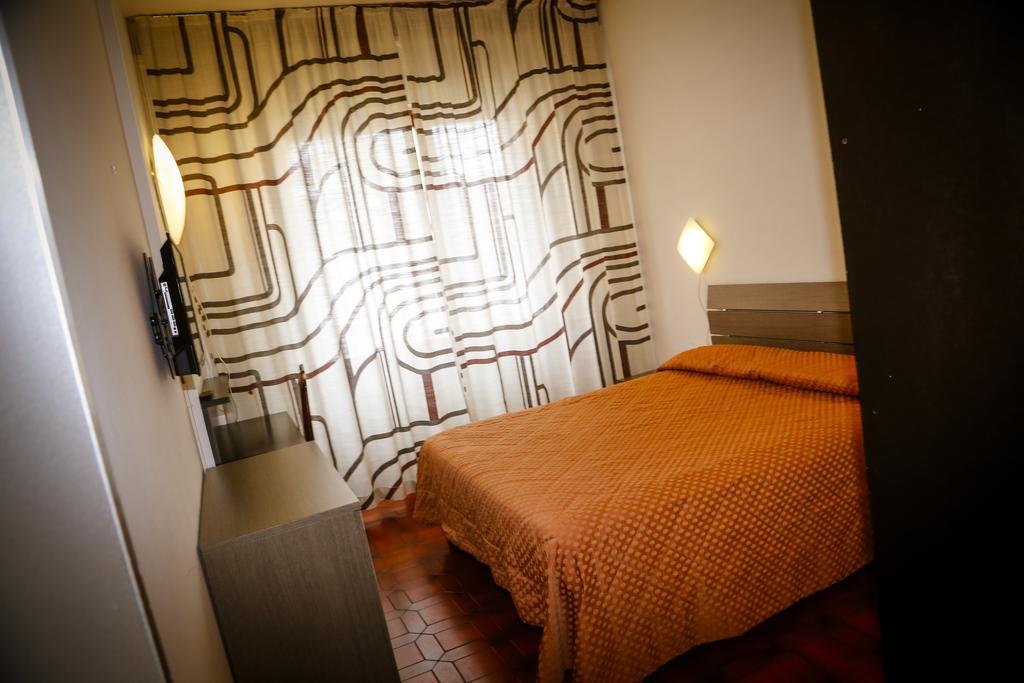 Hotel Giada Торино Екстериор снимка