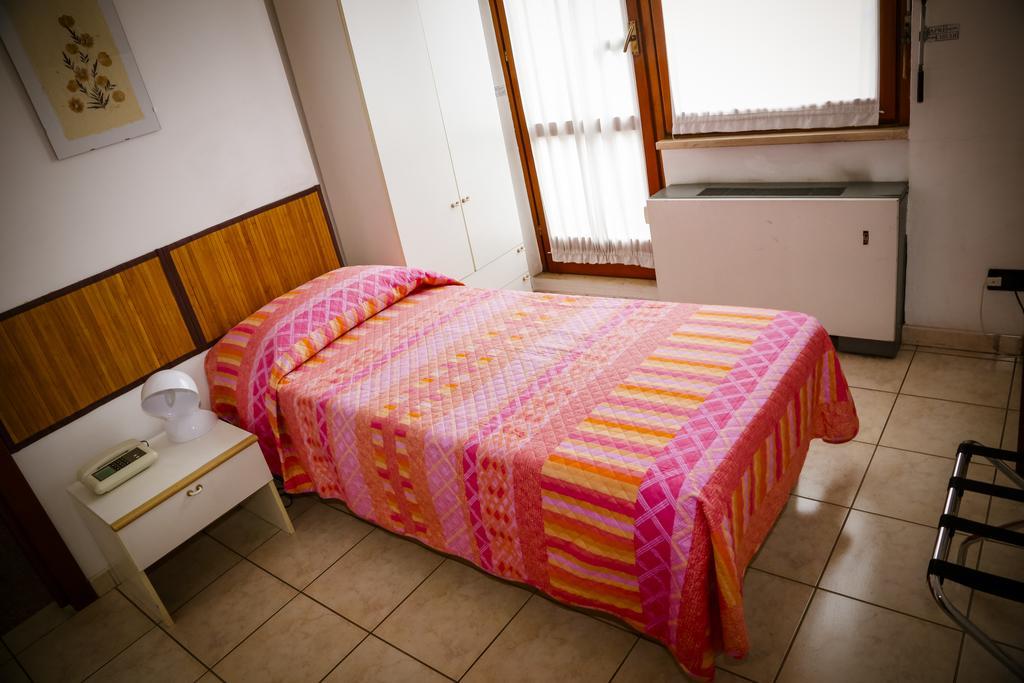 Hotel Giada Торино Екстериор снимка