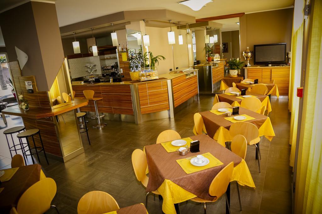 Hotel Giada Торино Екстериор снимка