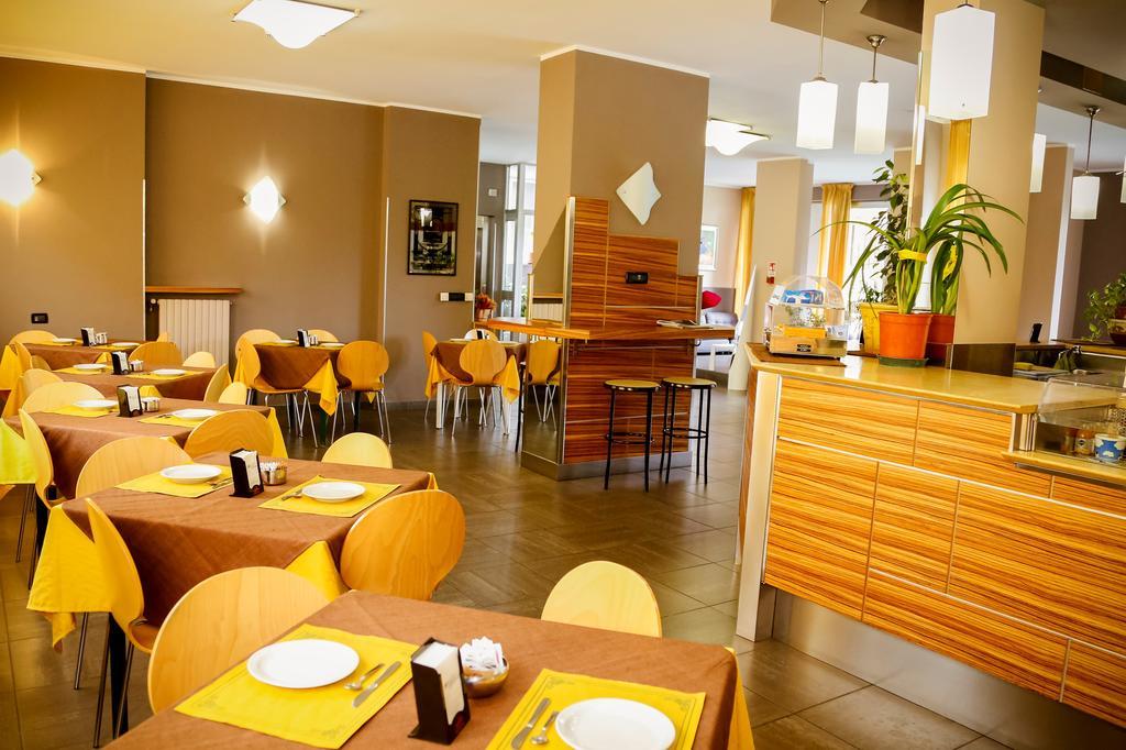 Hotel Giada Торино Екстериор снимка