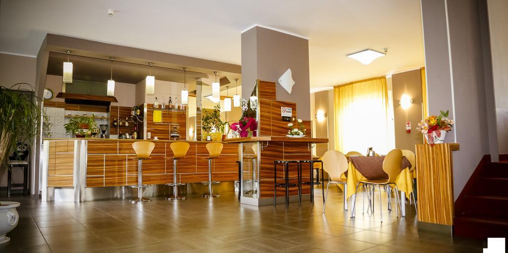 Hotel Giada Торино Екстериор снимка