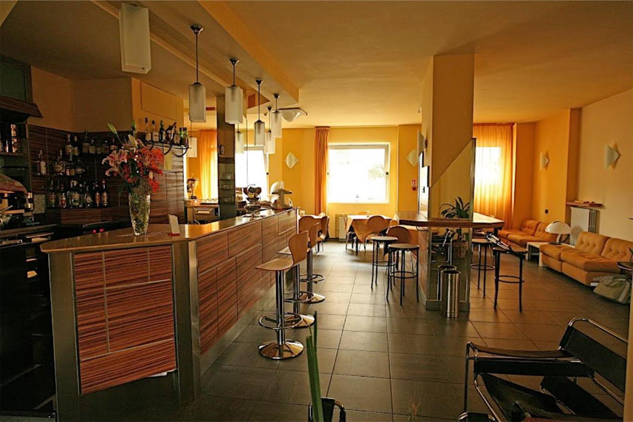 Hotel Giada Торино Екстериор снимка