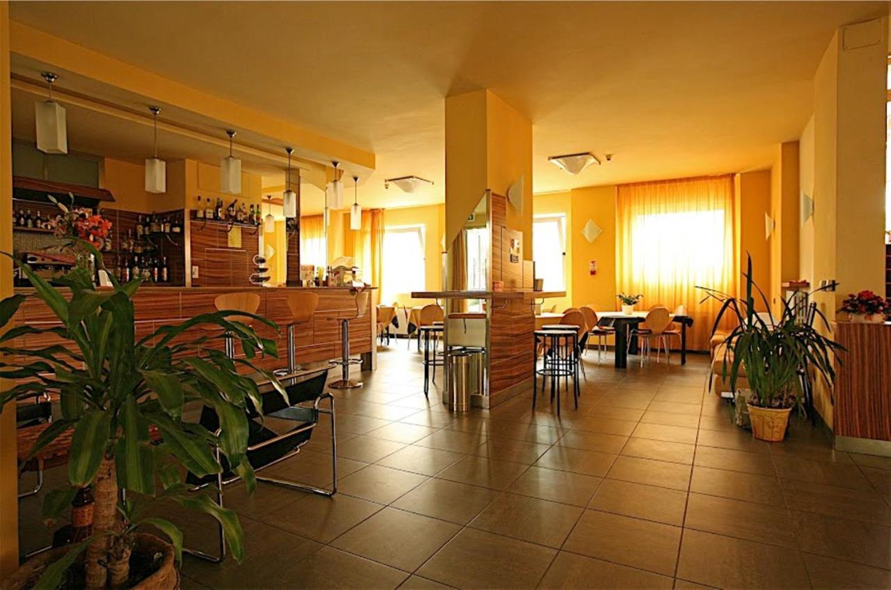Hotel Giada Торино Екстериор снимка